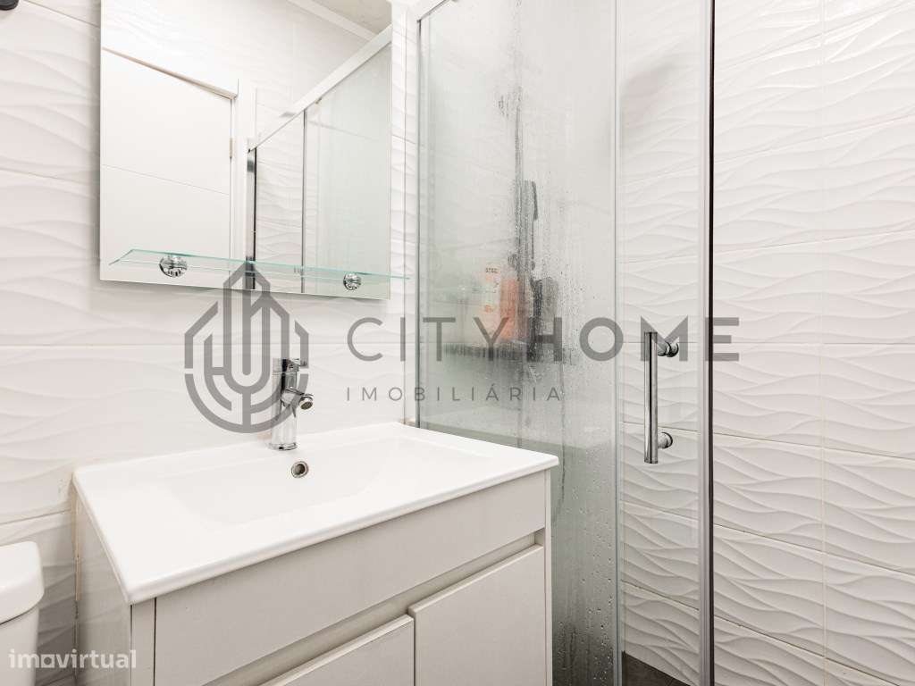 Apartamento T1 +1 Renovado em Albufeira-16