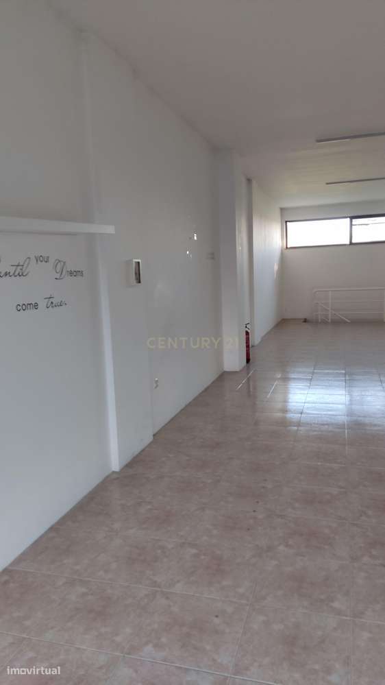 Loja sita em São Romão Coronado - Grande imagem: 5/13