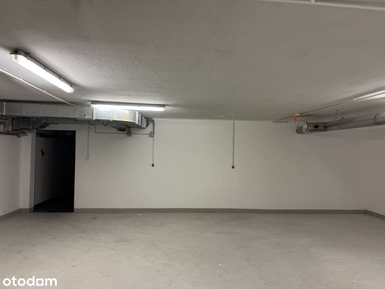 Lokal usługowy 71 m² z windą i monitoringiem-3