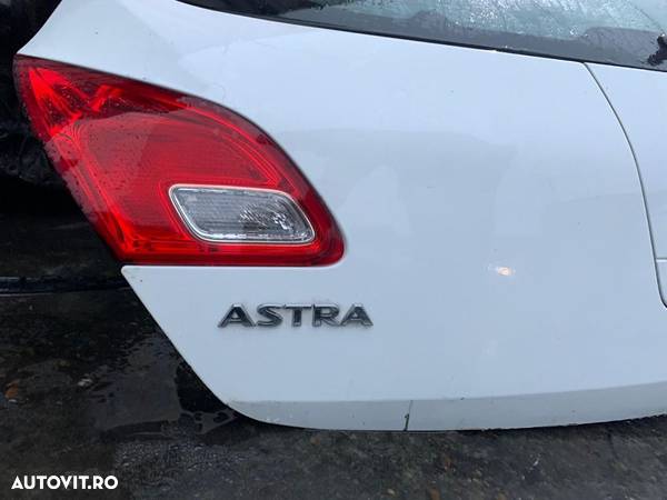 Hayon Haion Portbagaj cu Luneta Geam Sticla Opel Astra J Hatchback 2009 - 2015 - 6