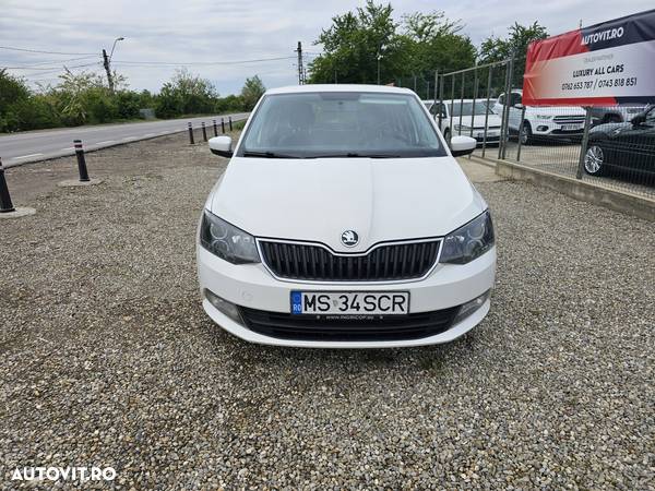 Skoda Fabia - 1