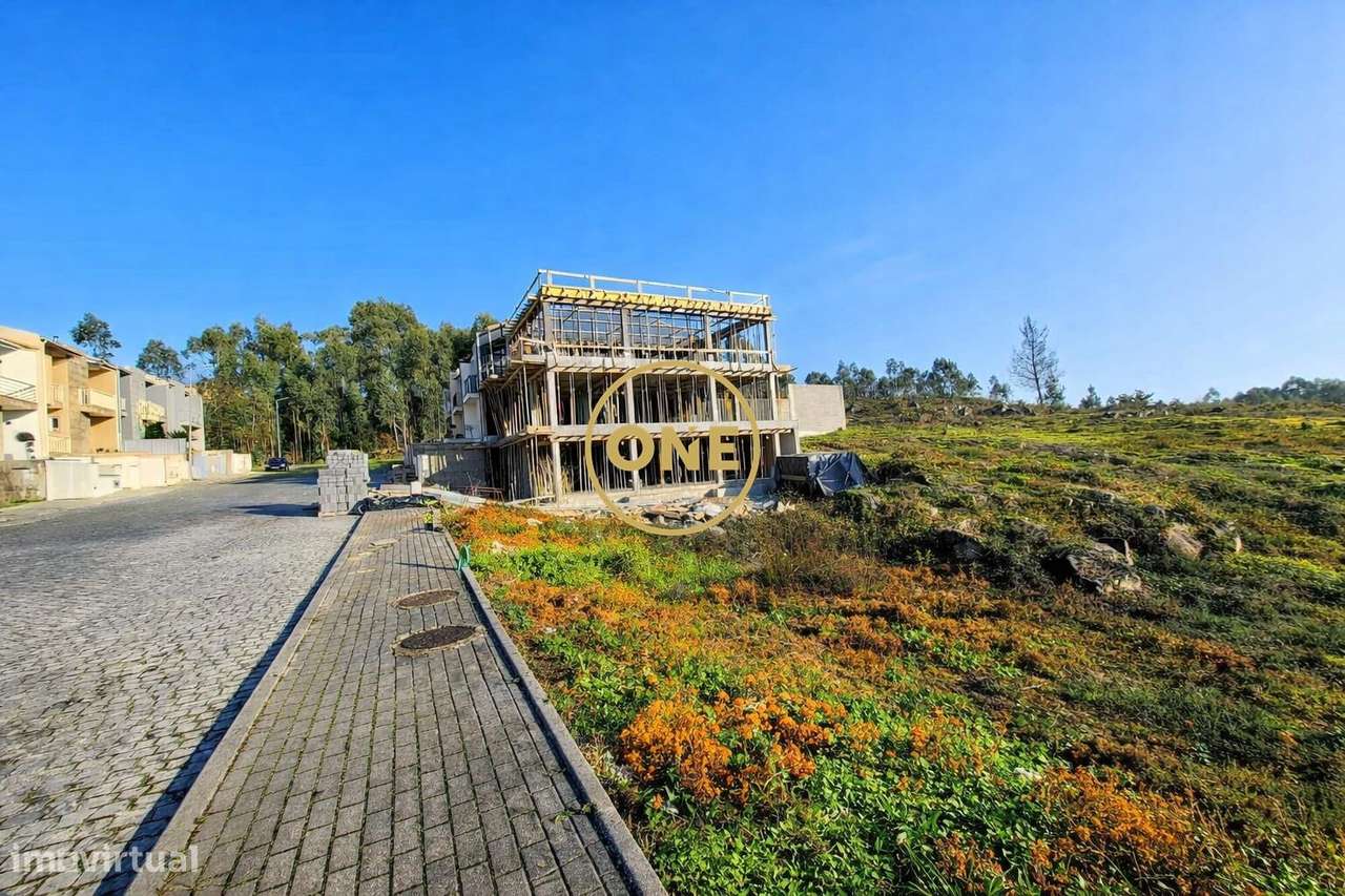 Lote de Gaveto em Pedralva, Braga - Grande imagem: 3/10