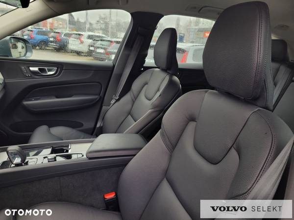 Volvo XC 60 - 22