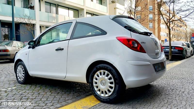 Opel Corsa 1.3 CDTi Enjoy EcoFLEX - 14