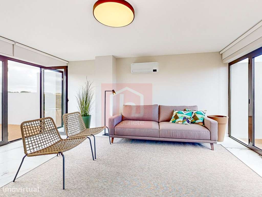 Moradia T4 geminada + Rooftoop em Alcochete-40