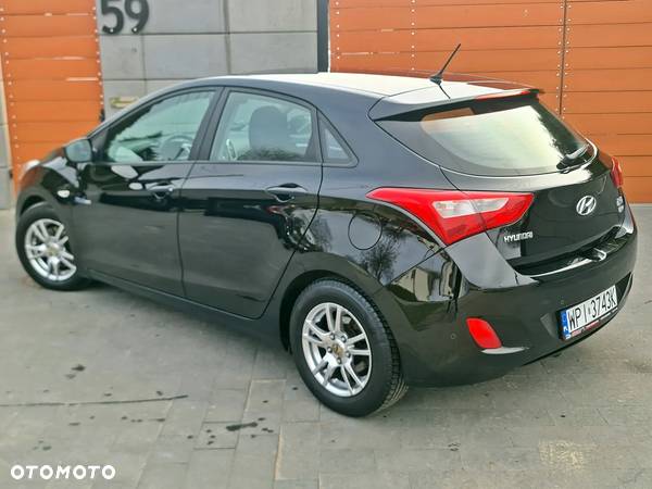 Hyundai I30 1.6 CRDi BlueDrive Classic + - 9