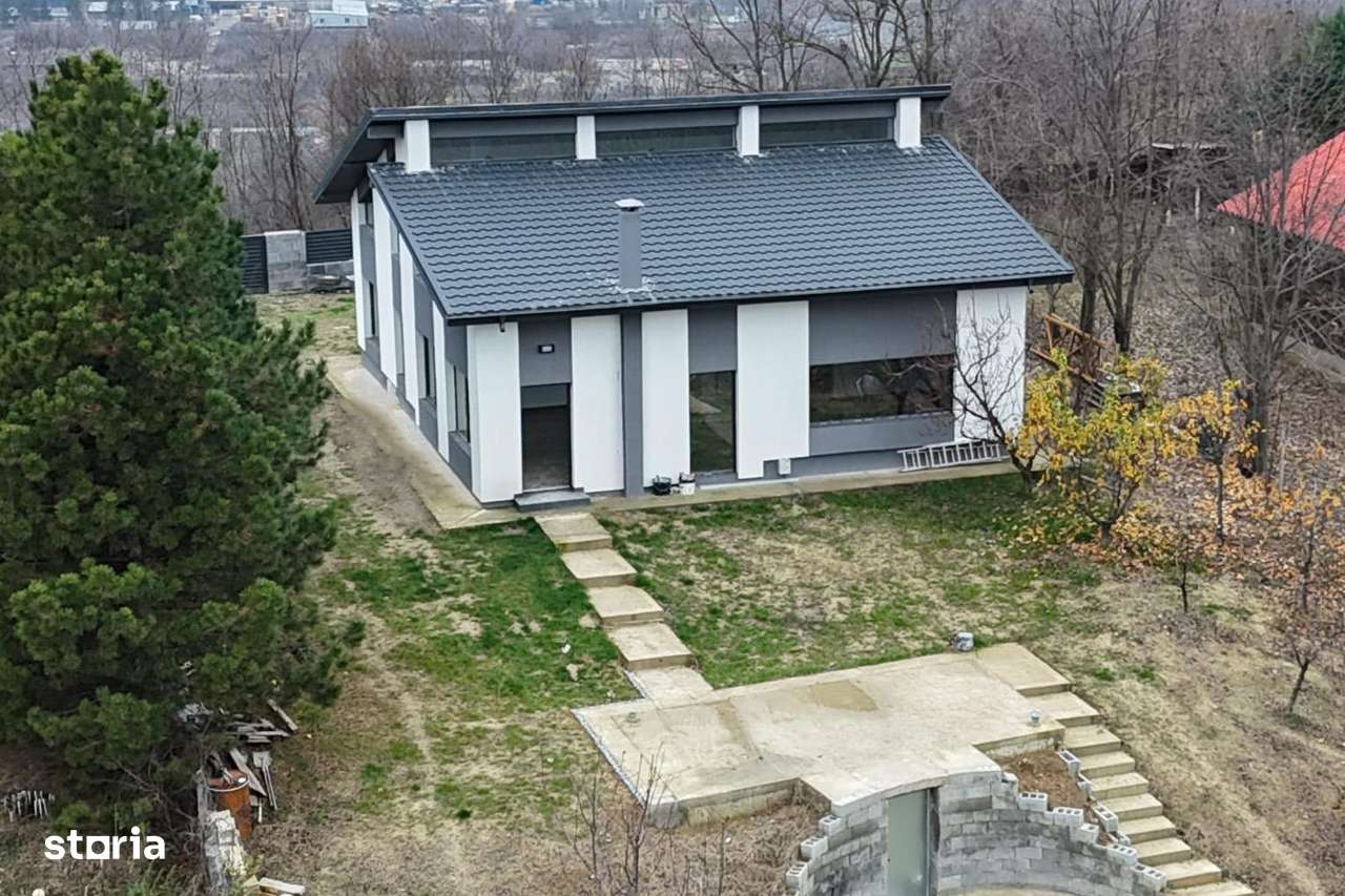 BARN HOUSE 4 camere HlinceaTEREN 1500 mp - Imagine principală: 4/20