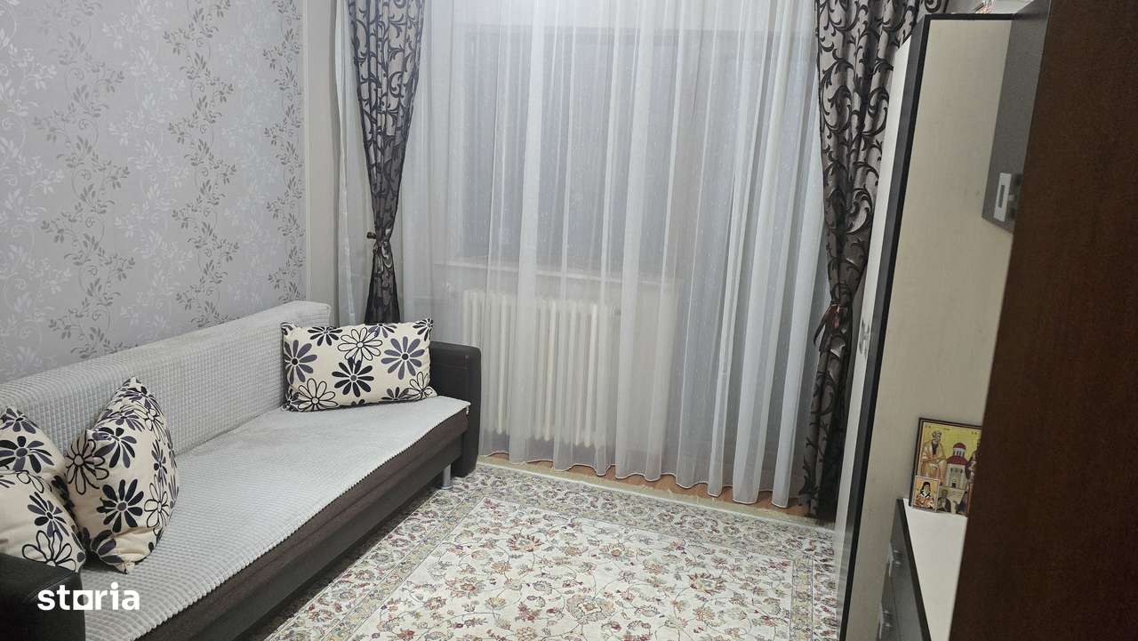 Vand apartament de 3 camere decomandat in Deva, zona Maresal Averescu-11