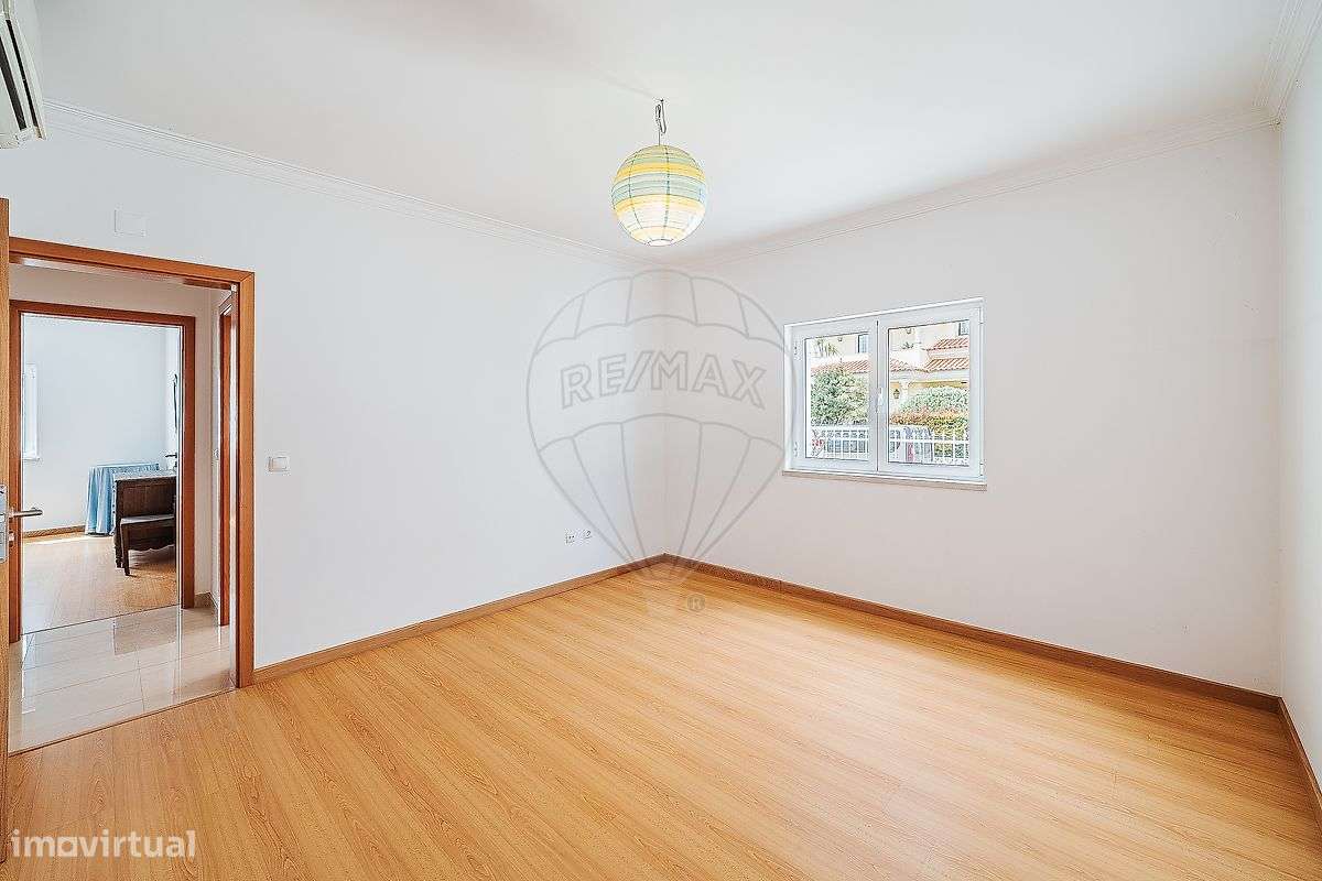 Moradia T4 para venda-22