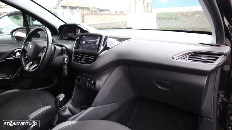 Peugeot 208 1.2 VTi Active - 20