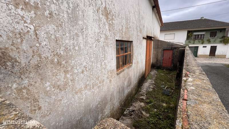 Armazém Oportunidade única na Aldeia Gavinha – Alenquer!-20