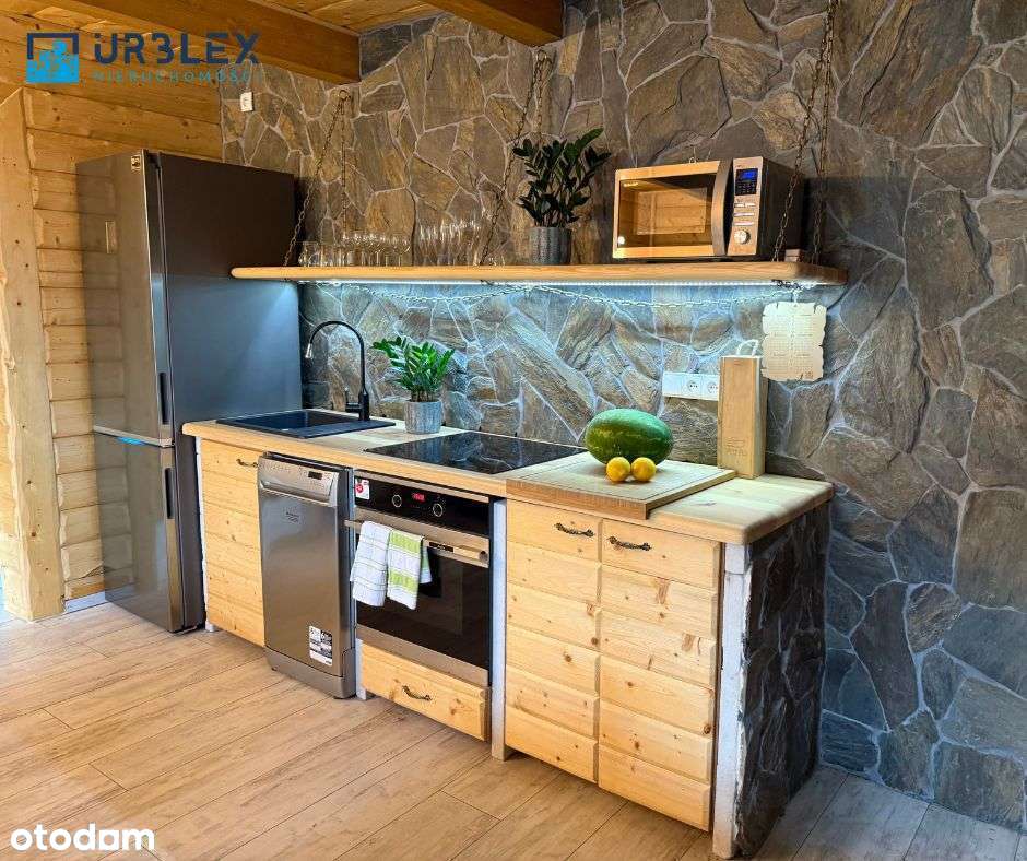 Drewniany dom z historią i charakterem - Pełny obrazek: 4/20