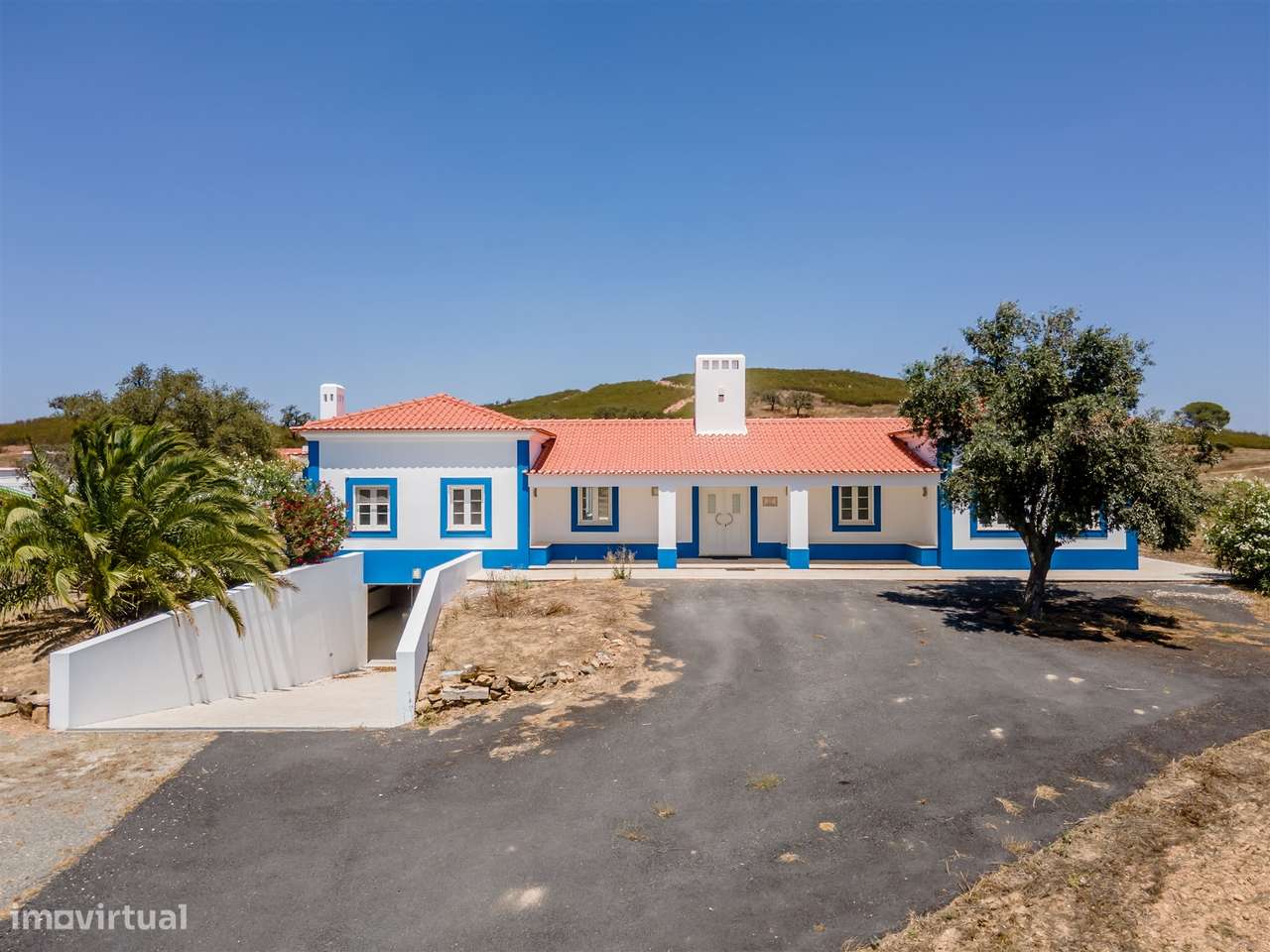 Monte alentejano com 28 hectares-44