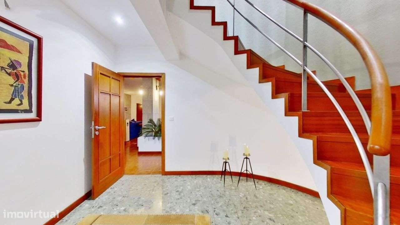 Moradia 4 Frentes | Piscina-14