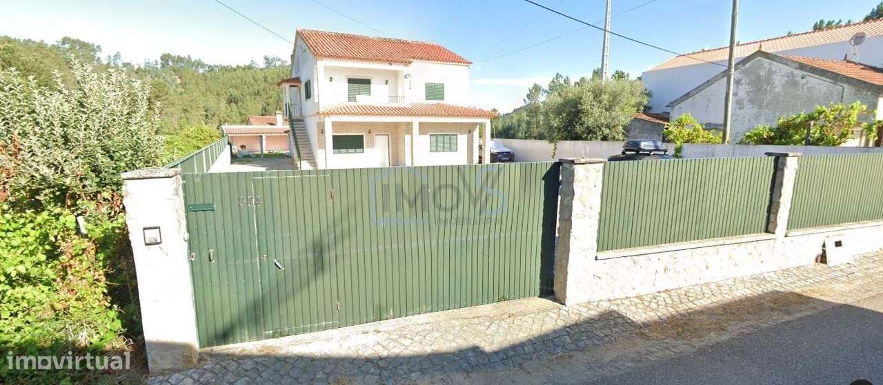 Moradia  T4 com Piscina junto ás margens do Rio Zêzere – Ferreira do Z-29