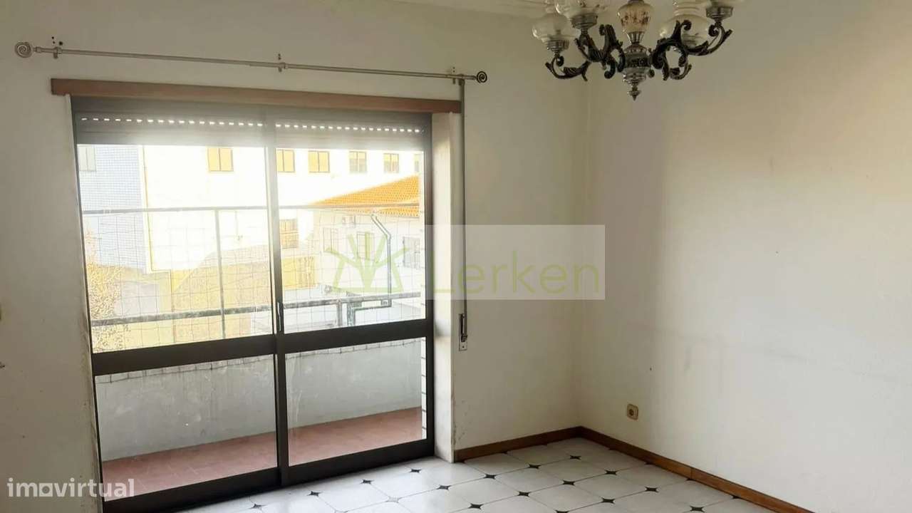 T3 com varanda e elevador | Braga - Grande imagem: 5/15