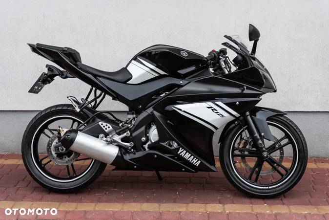 Yamaha YZF - 3