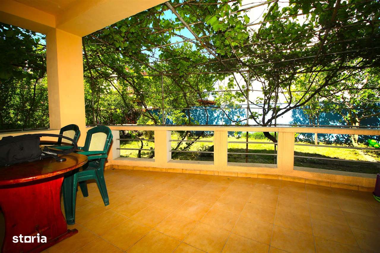 Vila exclusivista P+1E in Mamaia Nord la 500m de Plaja Alezzi-3