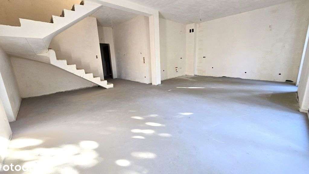 Funkcjonalny dom w Świetnej Lokalizacji - Pełny obrazek: 4/20