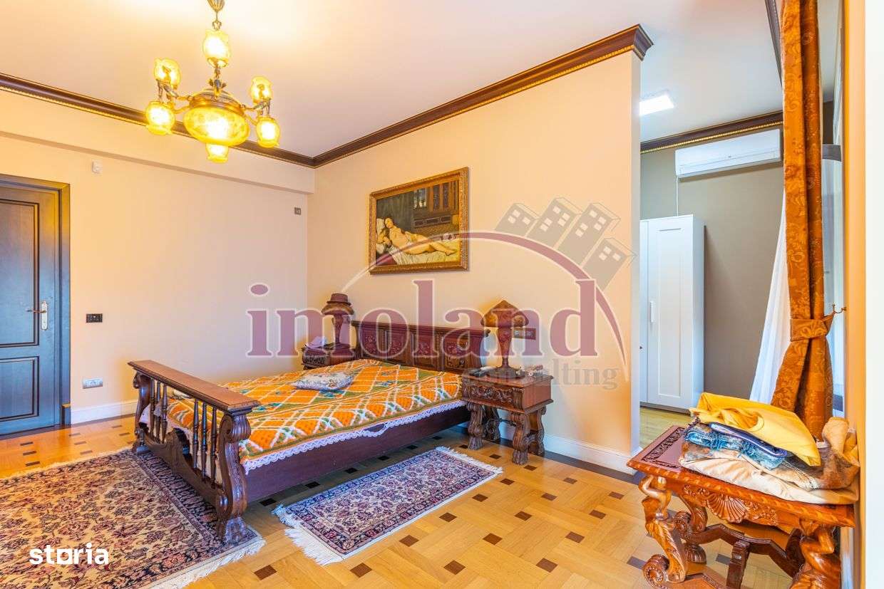 Vila cu piscina si garaj - 6 dormitoare - Pantelimon-18