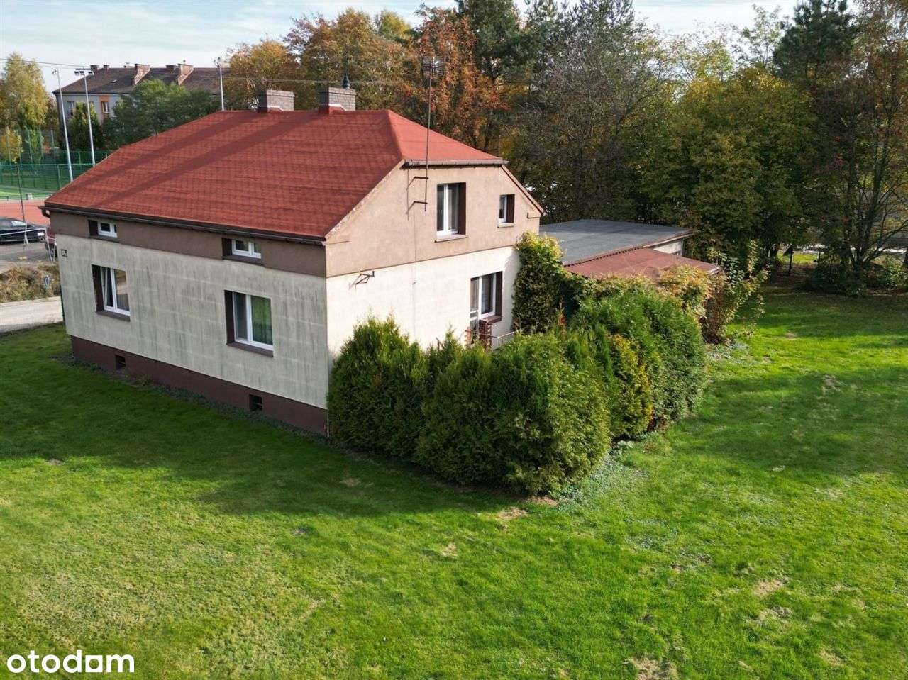 Sprzedam Dom Rybnik Niedobczyce Ocieplony 2 Garaże 1899m2 5 pokoi-1