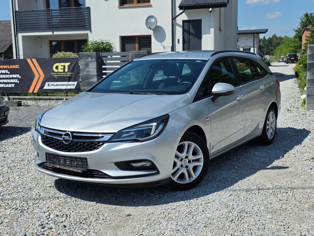 Opel Astra K (2015-2021) 1.4 Turbo ON 2017