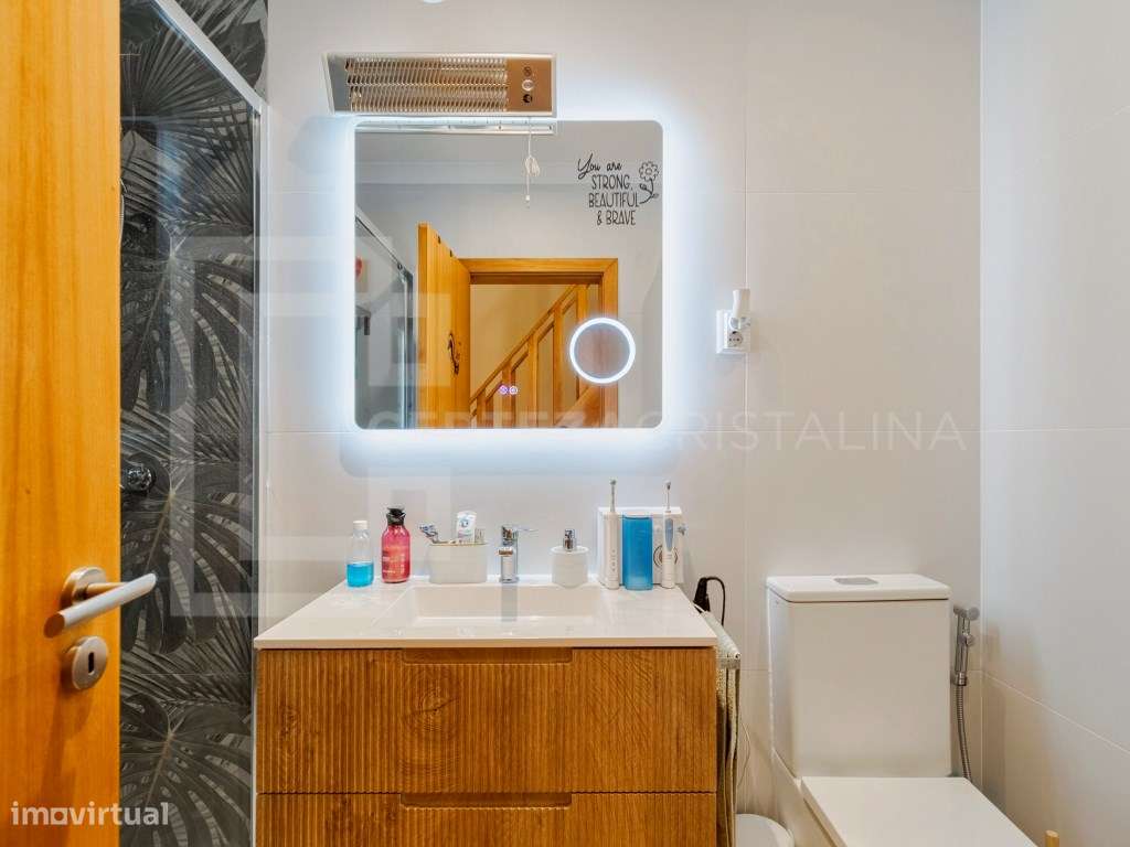Moradia T3 com Logradouro e Sótão | Quinta do Conde-20