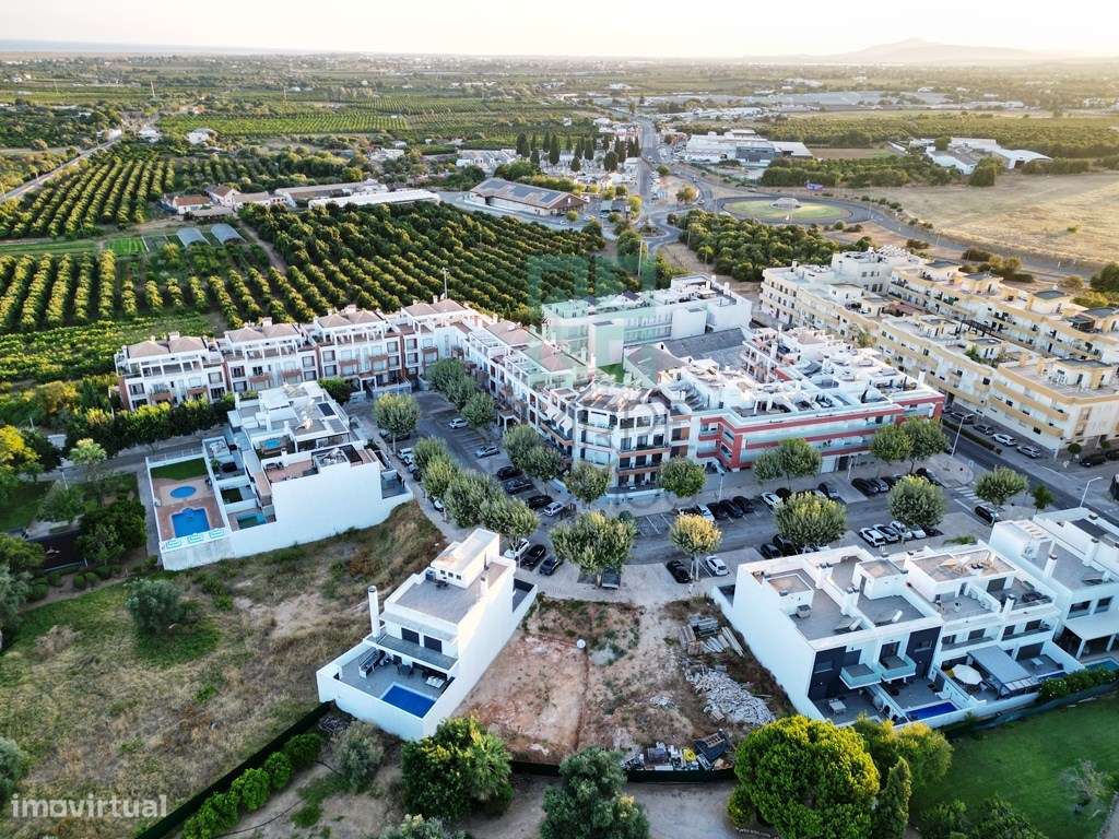 Lote com projeto aprovado, piscina e vistas de mar, centro de Tavir...-27