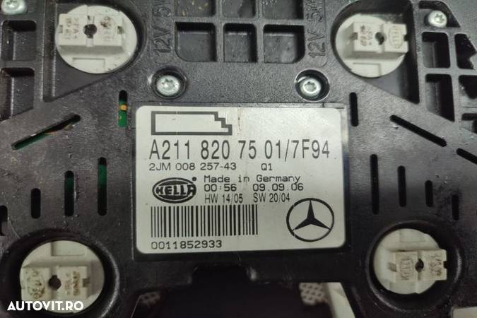 Plafoniera spate a2118207501 Mercedes-Benz E-Class W211 (facelift) - 3