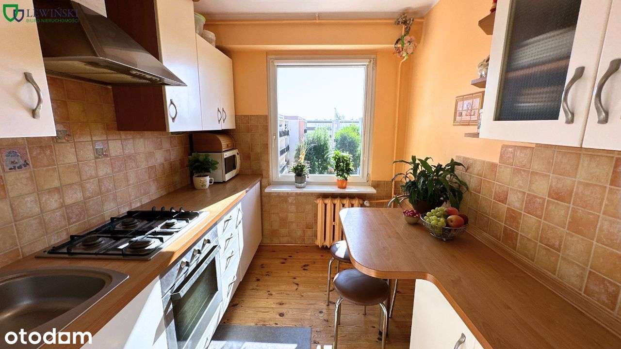 Komfortowe 3-pok. mieszkanie na Os. Niepodległości-11