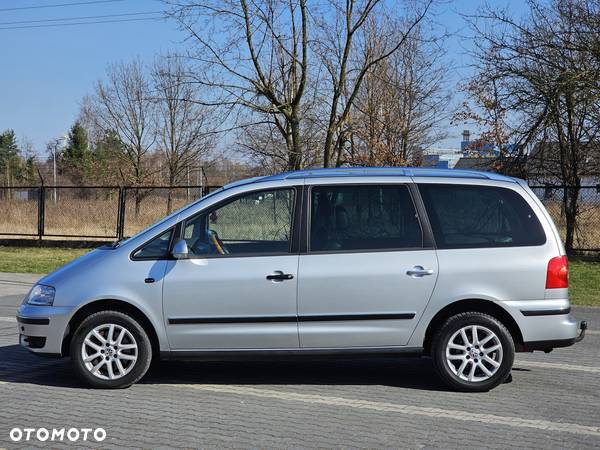 Volkswagen Sharan 1.8T Comfortline Tiptr - 9