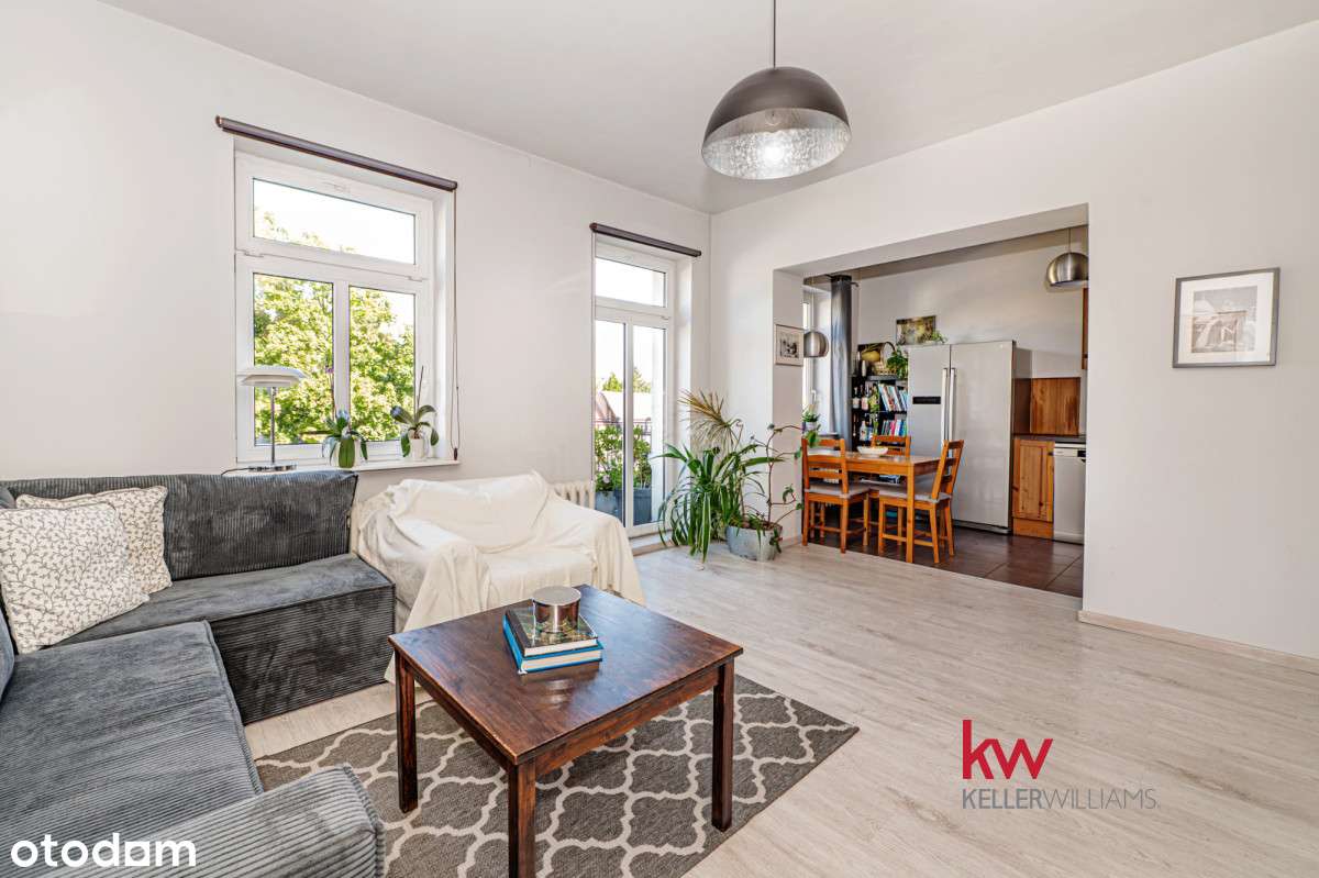 Nowa Cena - Przestronne i klimatyczne mieszkanie