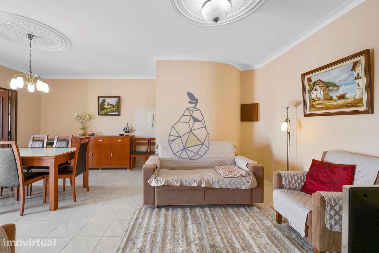 Apartamento T2 virado a Sul , com Garagem na Vila Rosa - Portimão-29