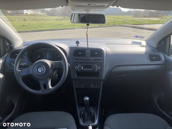 Volkswagen Polo - 6