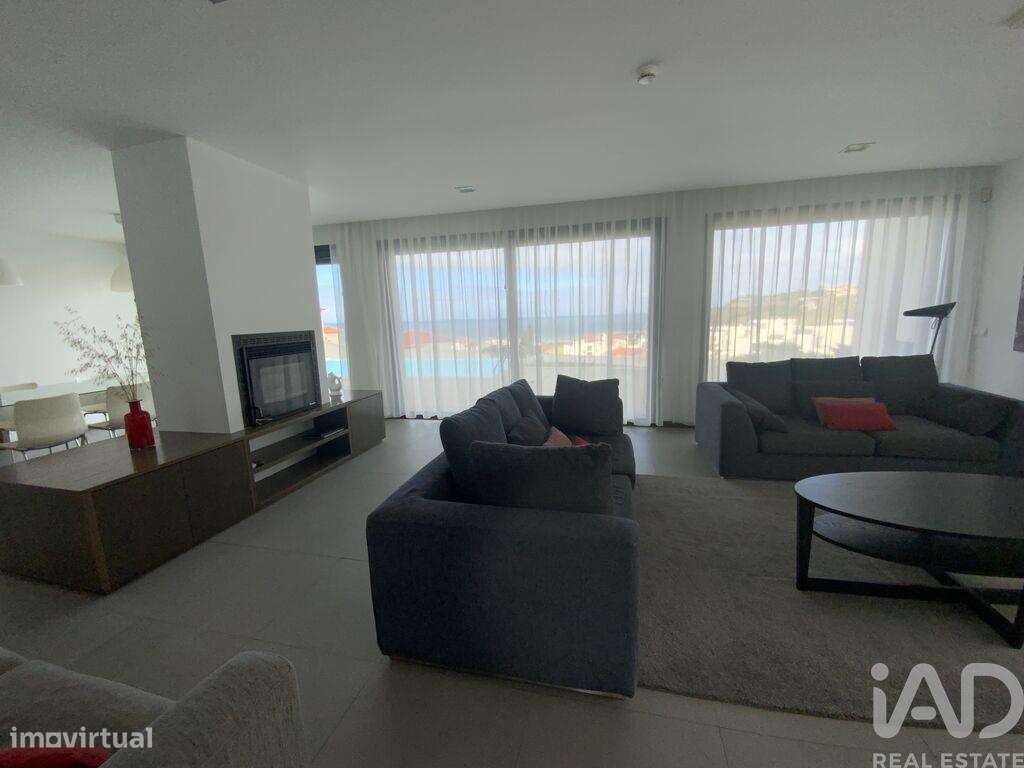 Casa / Villa T4 em Ribamar de 255,00 m2 - Grande imagem: 4/28