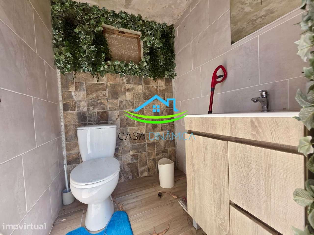 Terreno com 8.369 m² e possibilidade de construção – Arazede, Mon-26