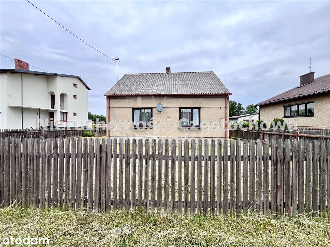 Nieduży domek Wręczyca Wielka-0
