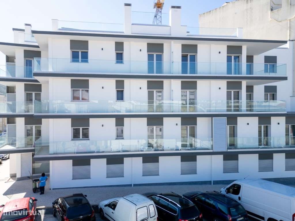 Apartamento T3 junto ao mercado- 200 mts da praia-34