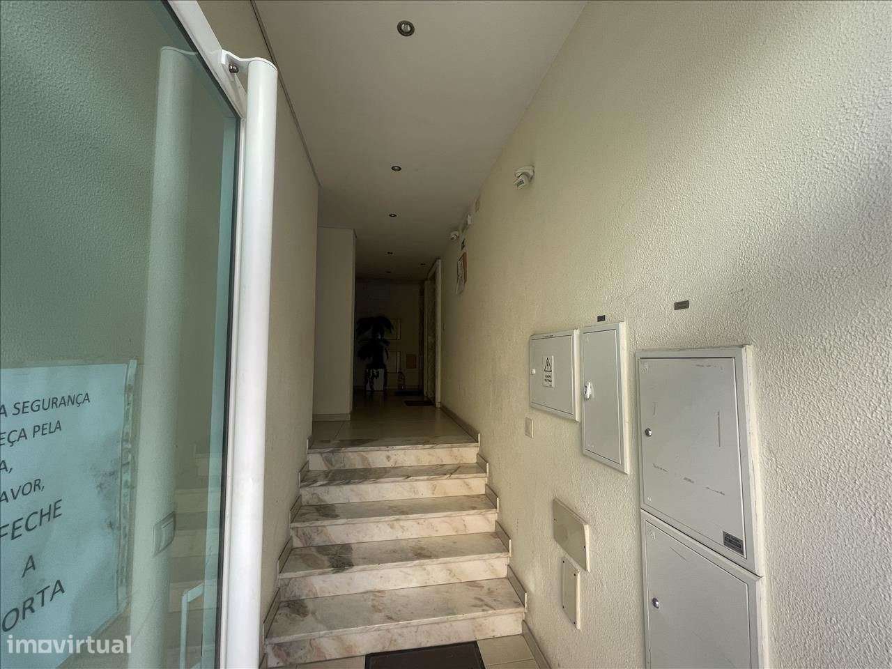 Apartamento T3 Palhais - Grande imagem: 3/4