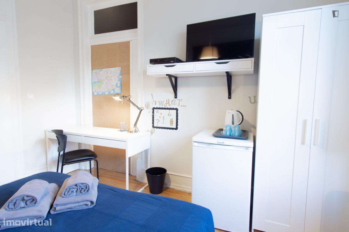 Quarto - localizado em Entrecampos Lisbon - Grande imagem: 4/8