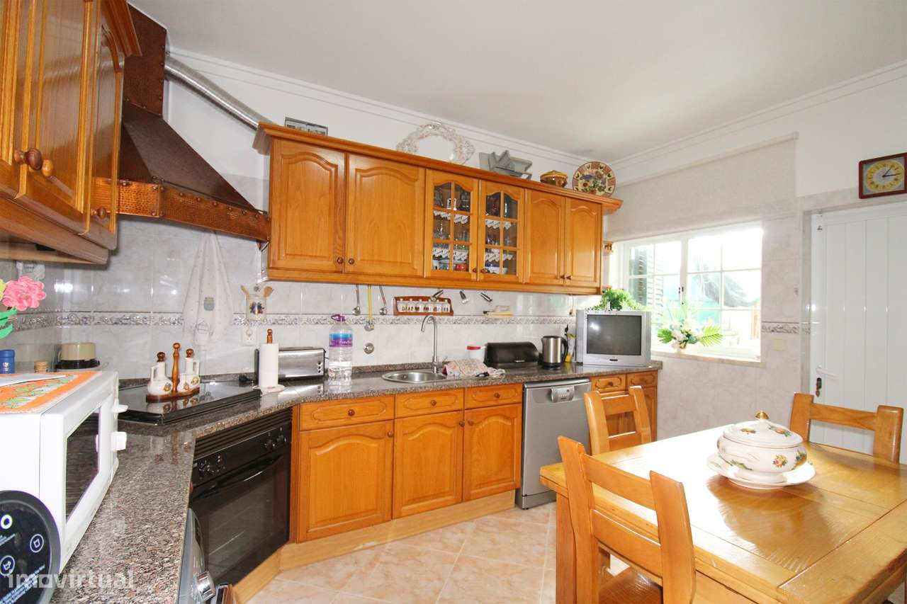 Moradia T3 +1 - Qta do Conde-12