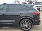 Porsche Cayenne - 10