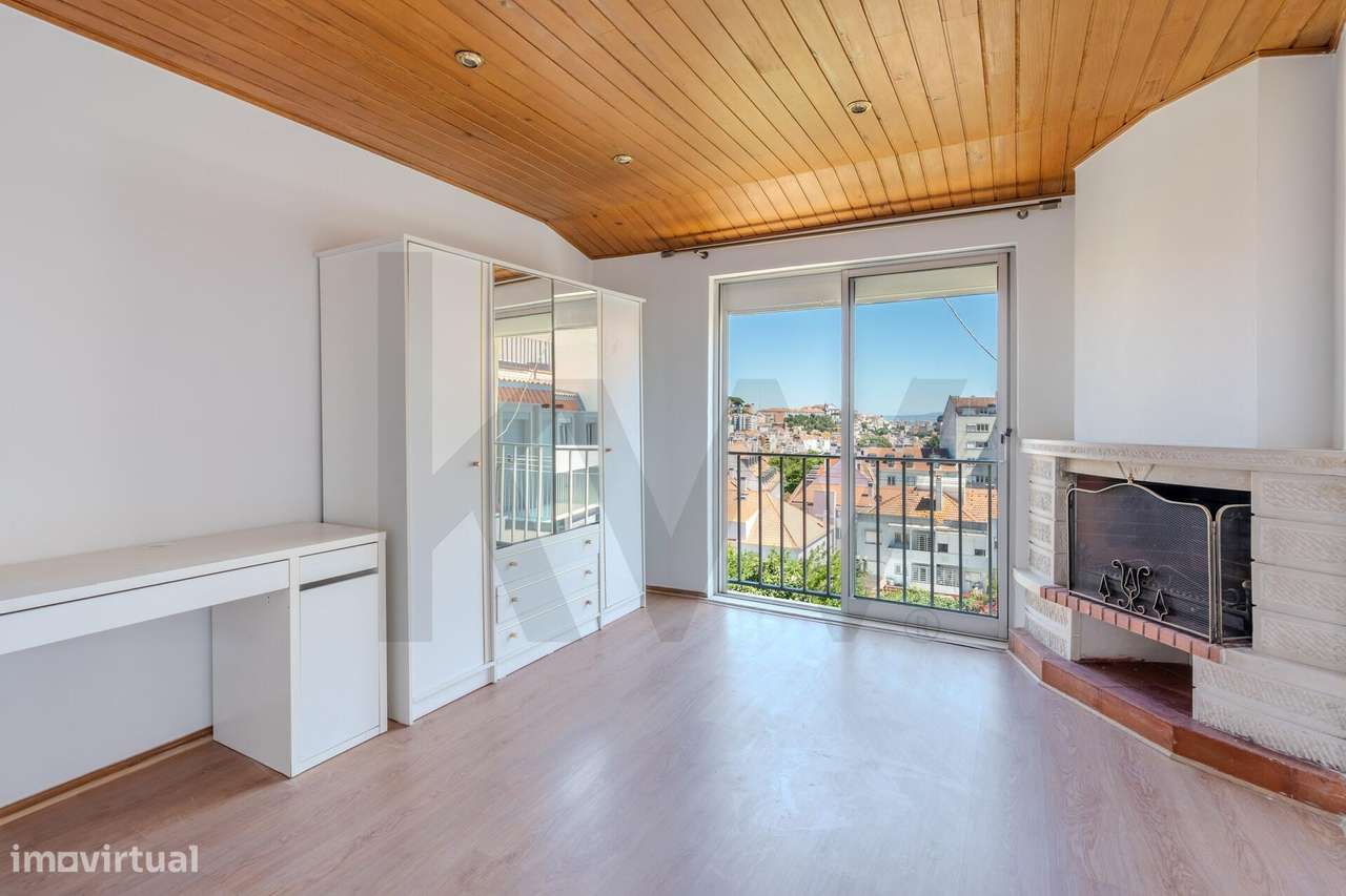 T3 com Vistas desafogadas na Vila Leonor – Ideal para Famílias ou Inve - Grande imagem: 4/21