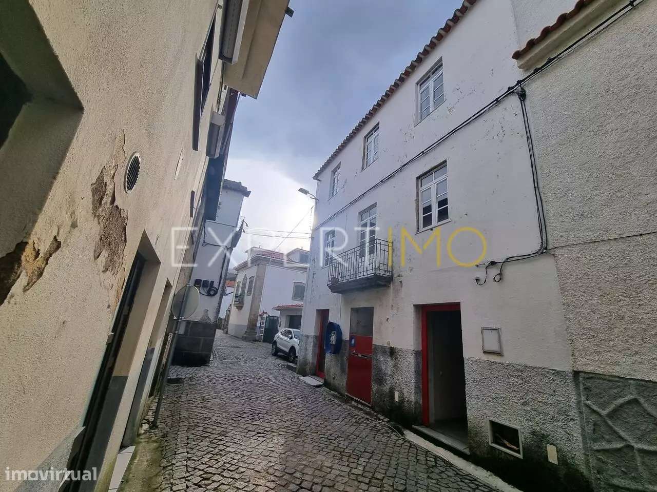 Casa rústica na Aldeia de Melo, Gouveia - Grande imagem: 4/25