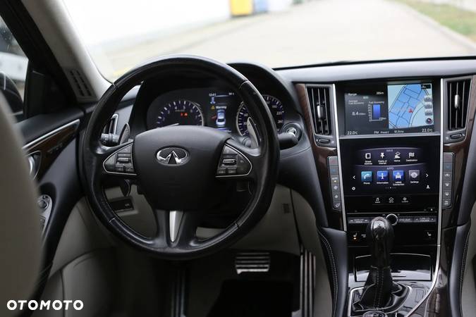 Infiniti Q50 Q50S Hybrid Sport Tech - 16