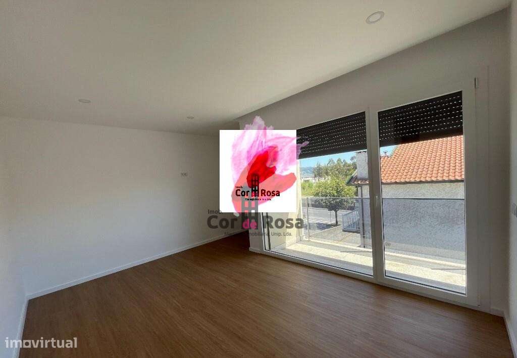 última moradia para venda – T3 gaveto Arões...-12