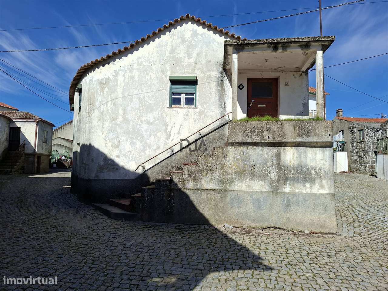 Moradia Para Recuperar em Casal Vasco, Fornos de Algodres - Grande imagem: 3/8