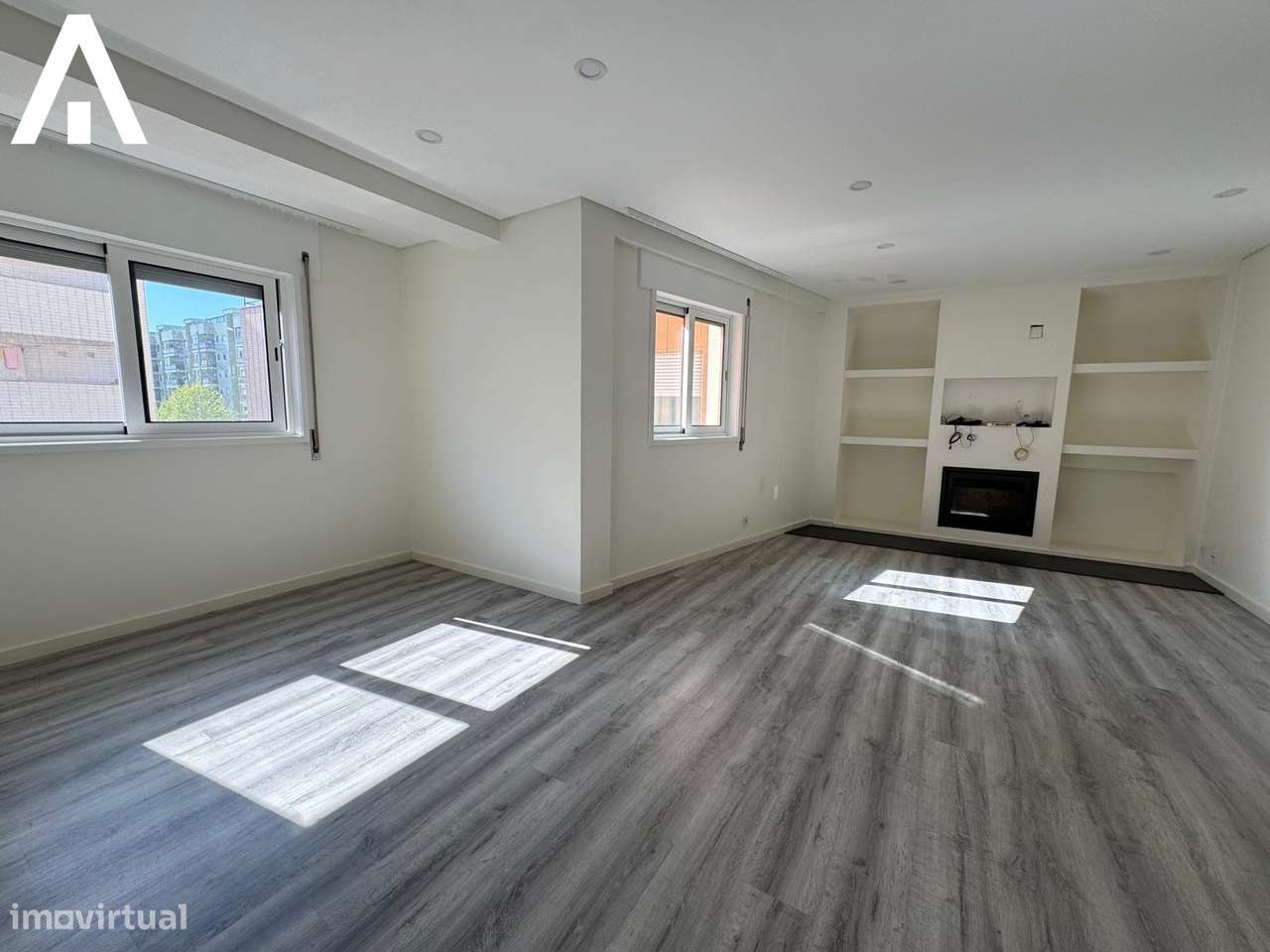 Apartamento T1 com garagem em Arcozelo - Grande imagem: 3/9