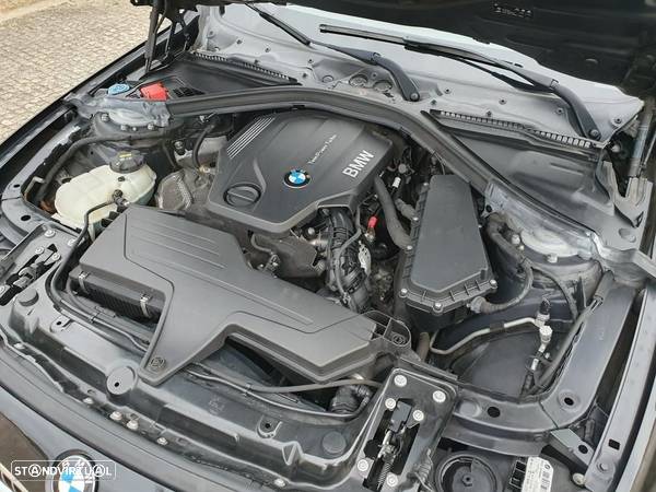 BMW 316 d Touring Line Luxury Auto - 33