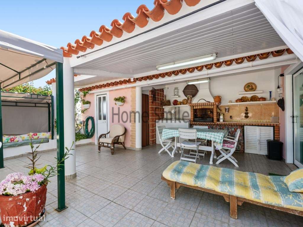 T3+1 COM 2 TERRAÇOS. ANEXO COM PISCINA-32